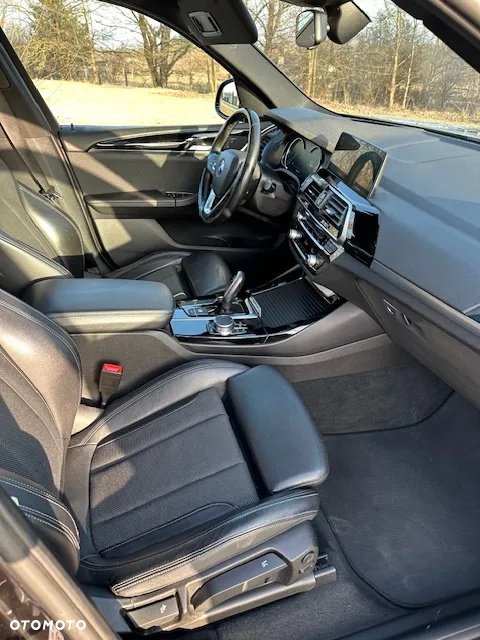 BMW X3 sDrive18d - 6