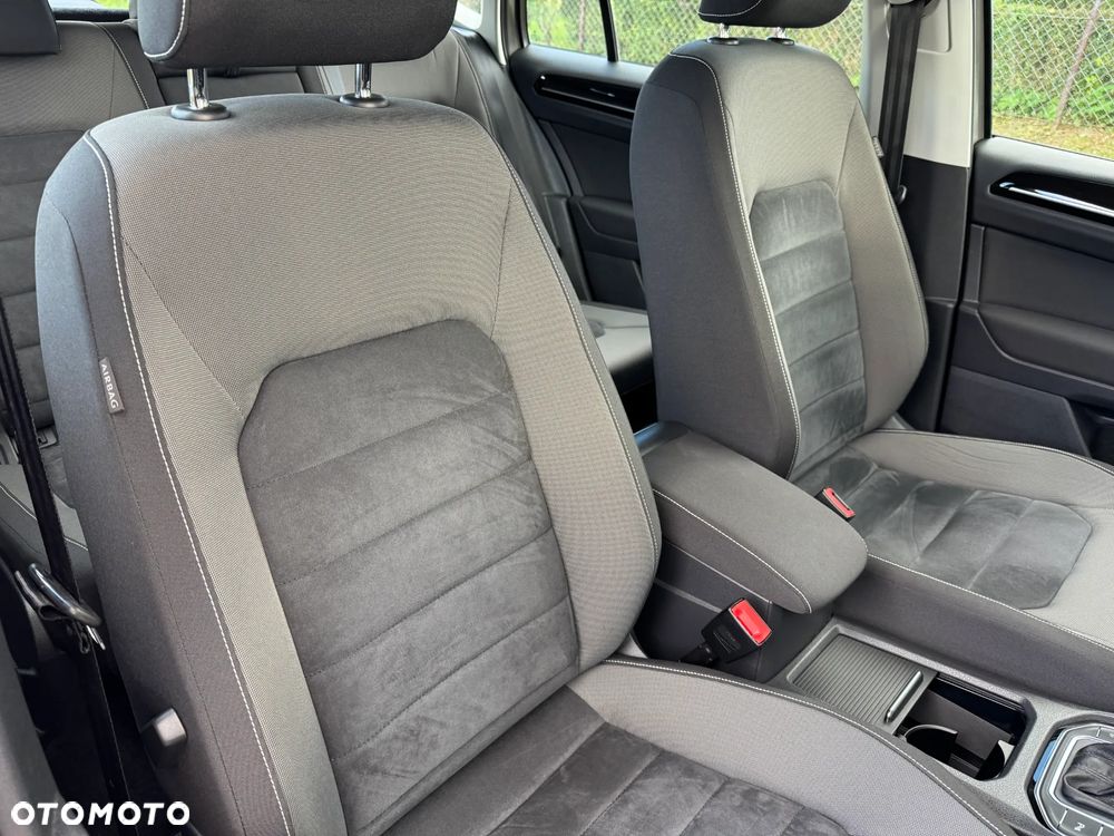 Volkswagen Golf Sportsvan 1.4 TSI (BlueMotion Technology) DSG Highline - 25