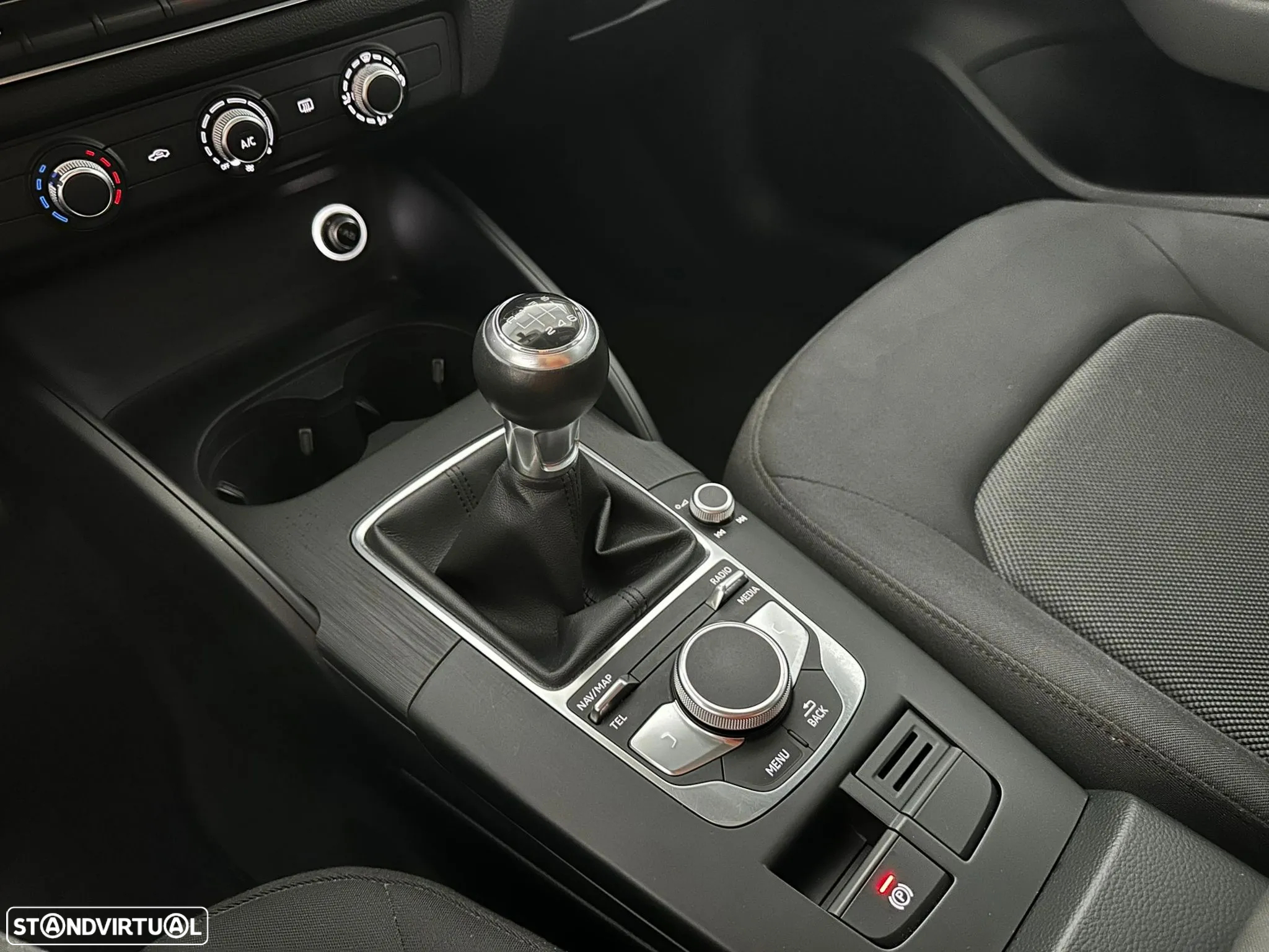 Audi A3 Limousine 30 TFSI design - 25