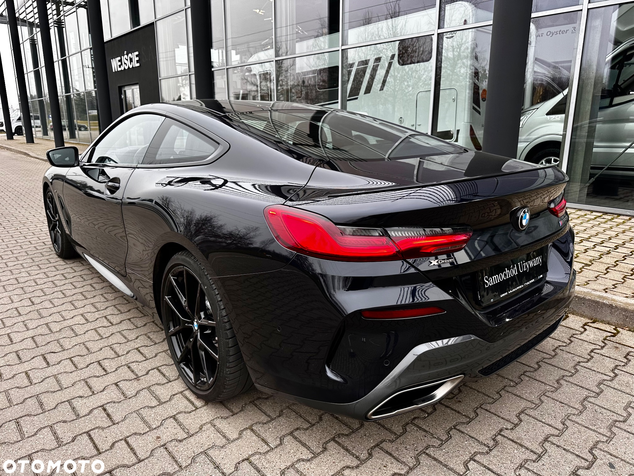 BMW Seria 8 M850i xDrive - 23