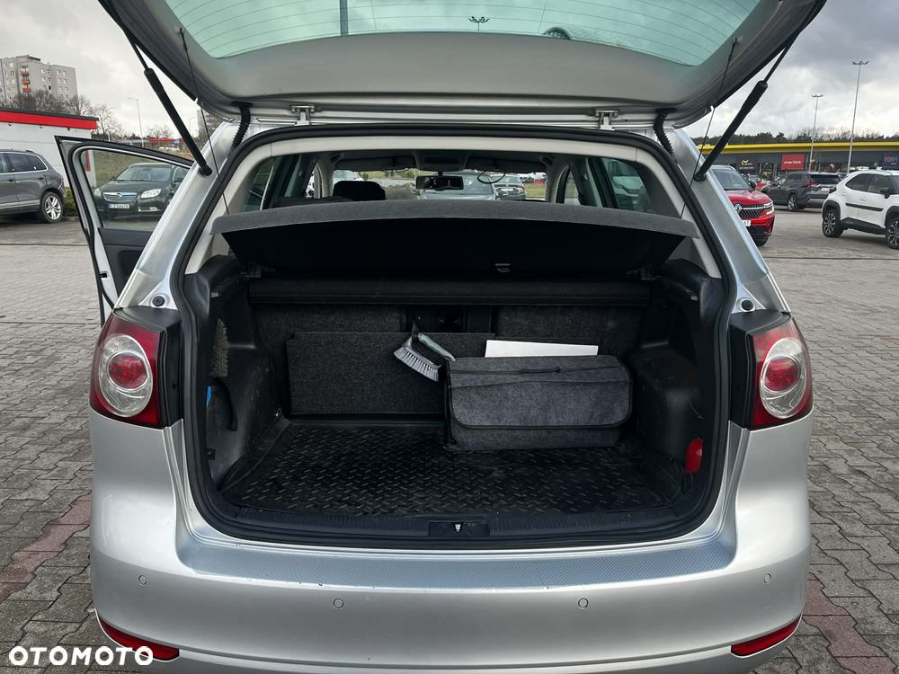 Volkswagen Golf Plus 1.6 TDI DPF BlueMotion Technology Trendline - 9