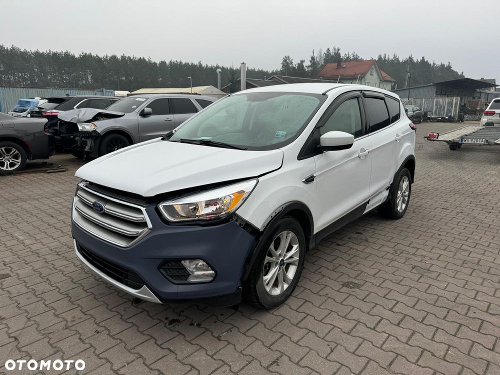 Ford Kuga - 5