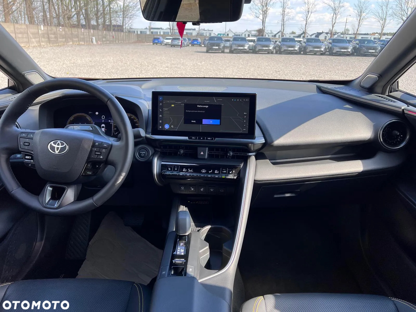 Toyota C-HR 2.0 PHEV Dynamic Force Executive - 21