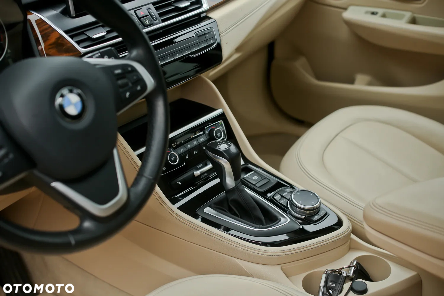 BMW Seria 2 220d Gran Tourer Luxury Line - 32