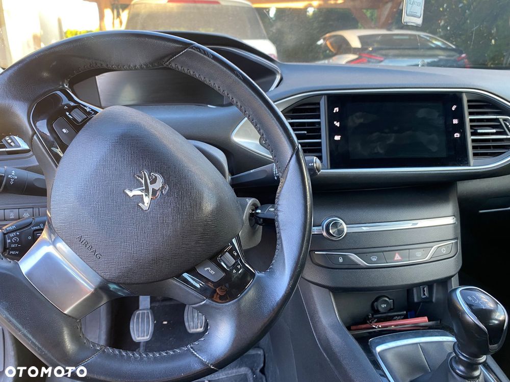 Peugeot 308 BlueHDi 130 Active Pack - 4