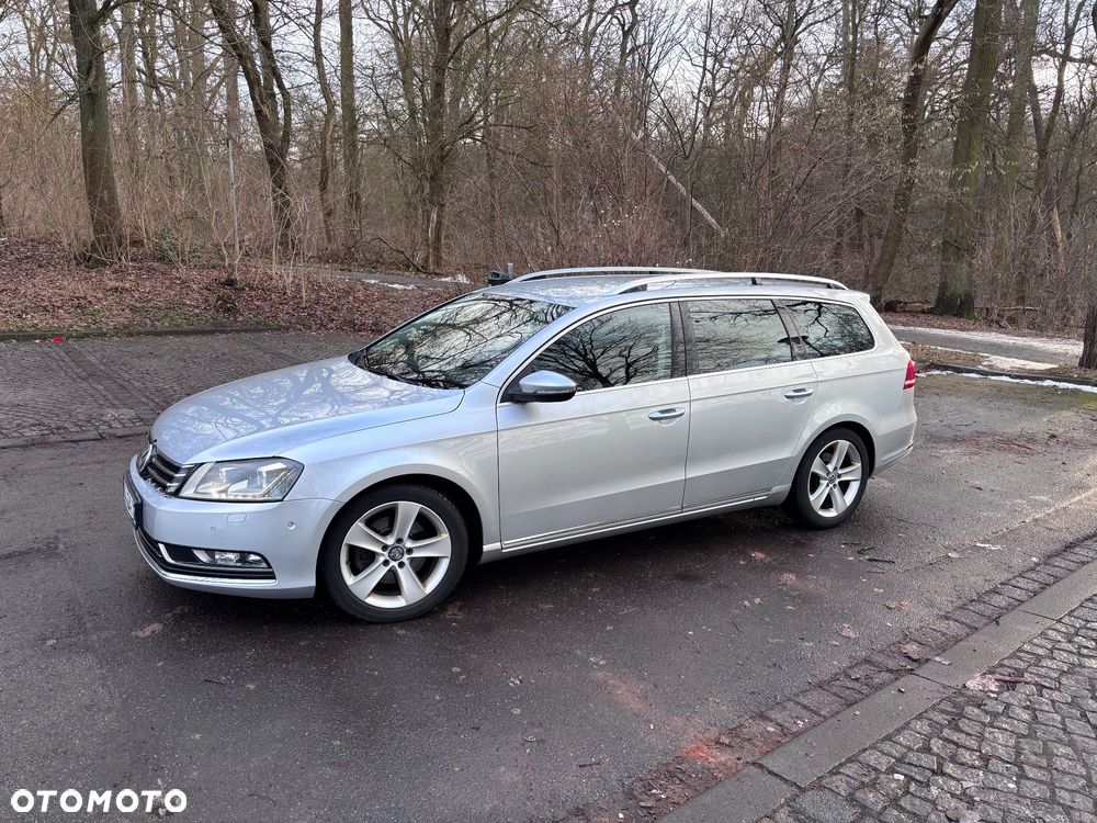 Volkswagen Passat 2.0 TDI DPF Highline DSG - 1