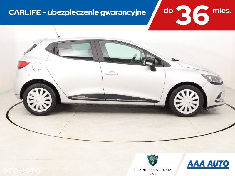 Renault Clio - 8