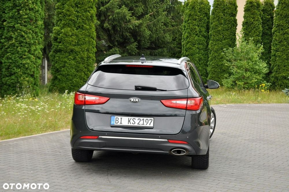 Kia Optima - 7