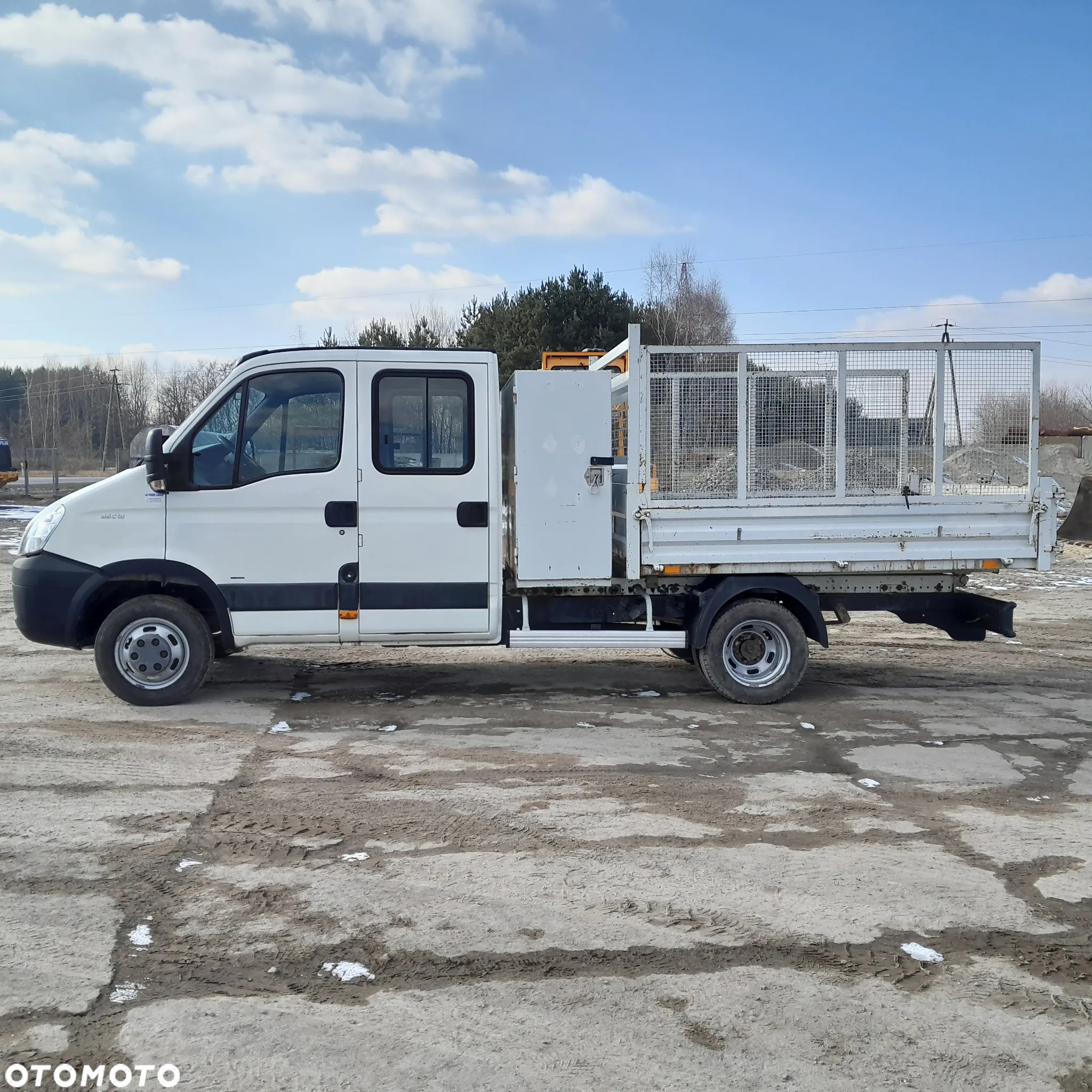 Iveco 35C12 - 2