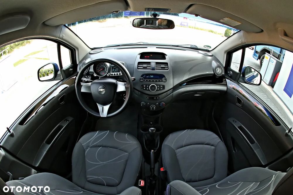 Chevrolet Spark - 26