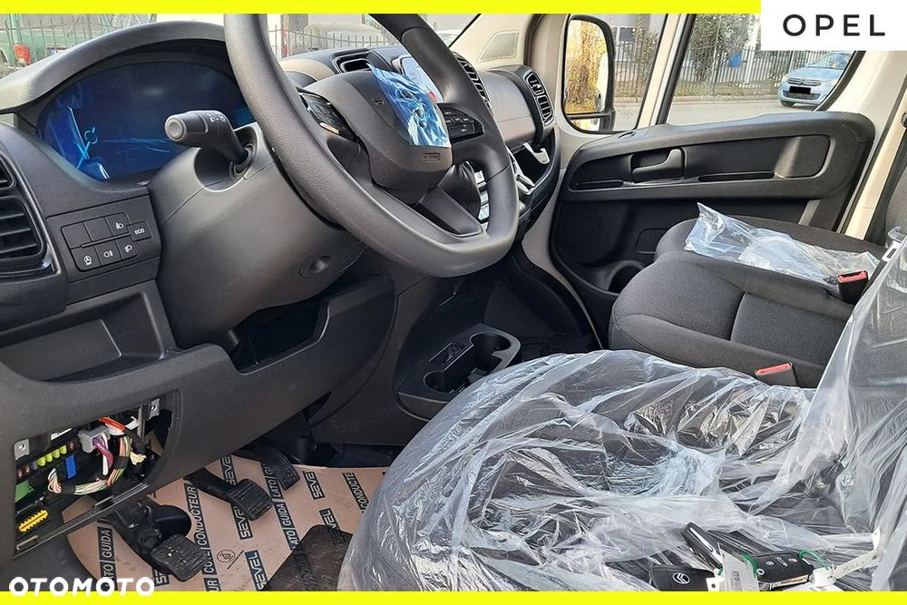 Opel Movano Heavy L4H3 2.2 140KM - 15