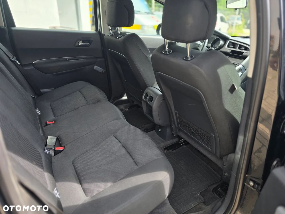 Peugeot 3008 1.6 HDi Trendy - 17