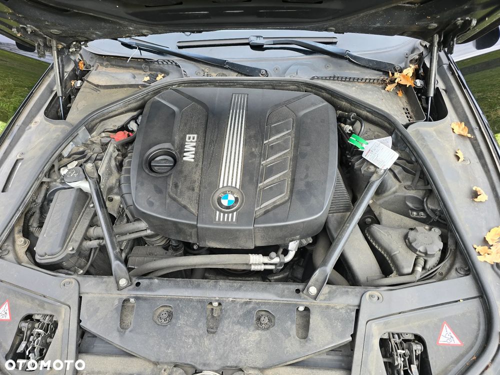 BMW Seria 5 520d - 28