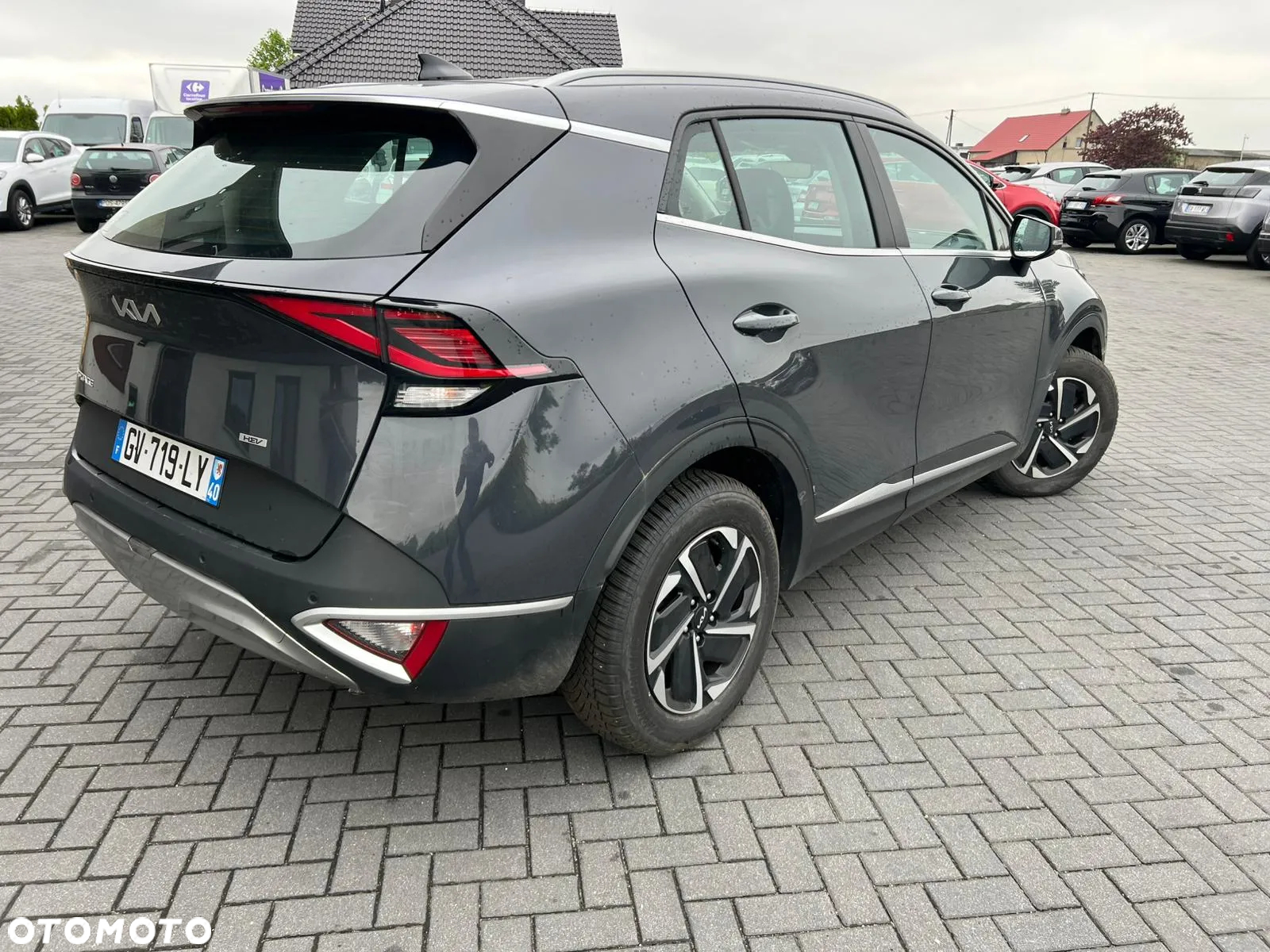 Kia Sportage - 8
