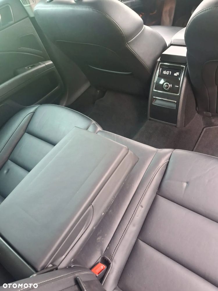 Skoda Superb 2.0 TDI DSG Ambition - 18