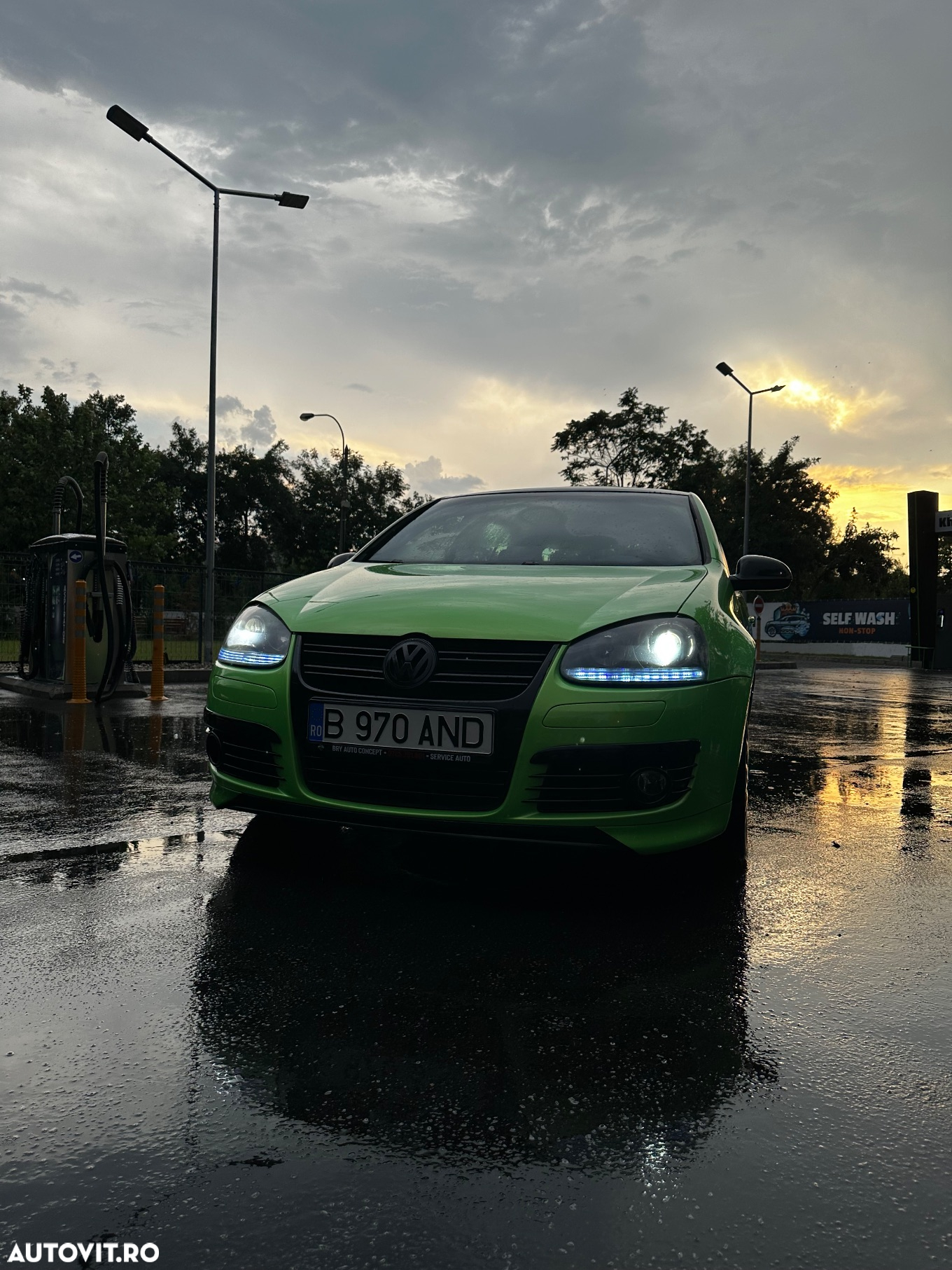 Volkswagen Golf 1.4 TSI GT - 2