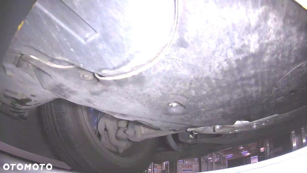 BMW Seria 5 - 35
