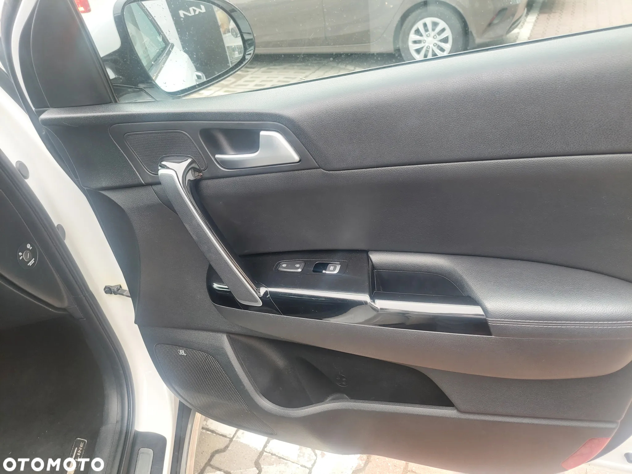 Kia Sportage - 11