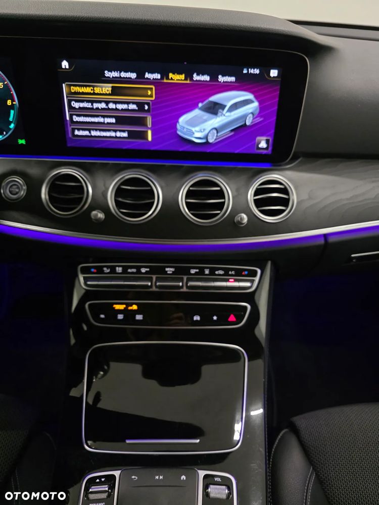 Mercedes-Benz Klasa E 300 de 4-Matic Exclusive - 13