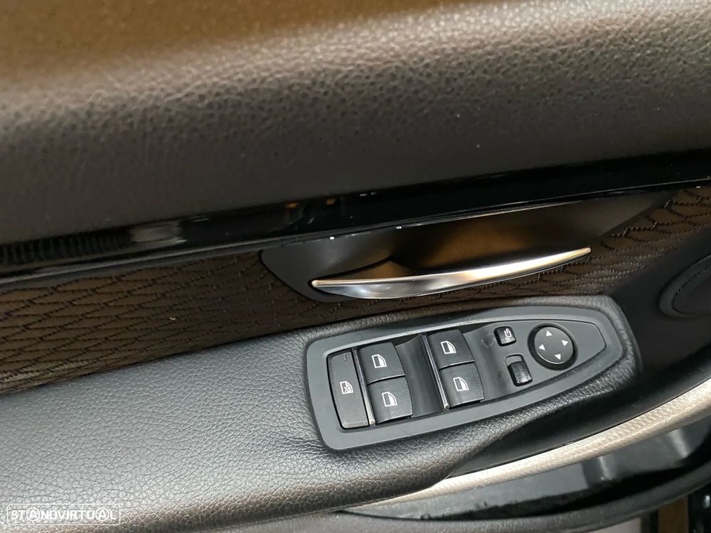 BMW 320 d Pack M Auto - 19