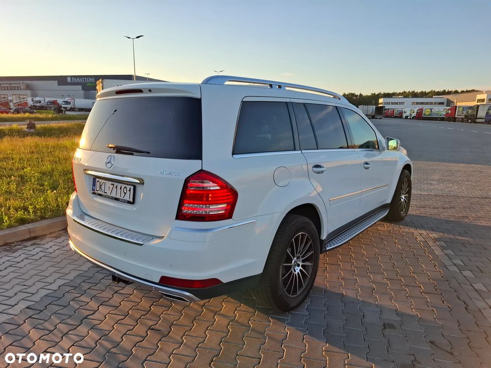 Mercedes-Benz GL 450 4Matic 7G-TRONIC - 7