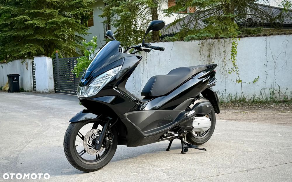 Honda PCX - 1