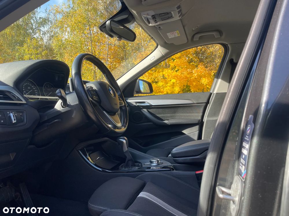 BMW X1 xDrive25d Sport Line - 22