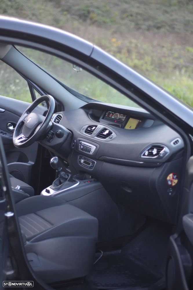 Renault Scénic 1.2 TCE Sport SS - 9