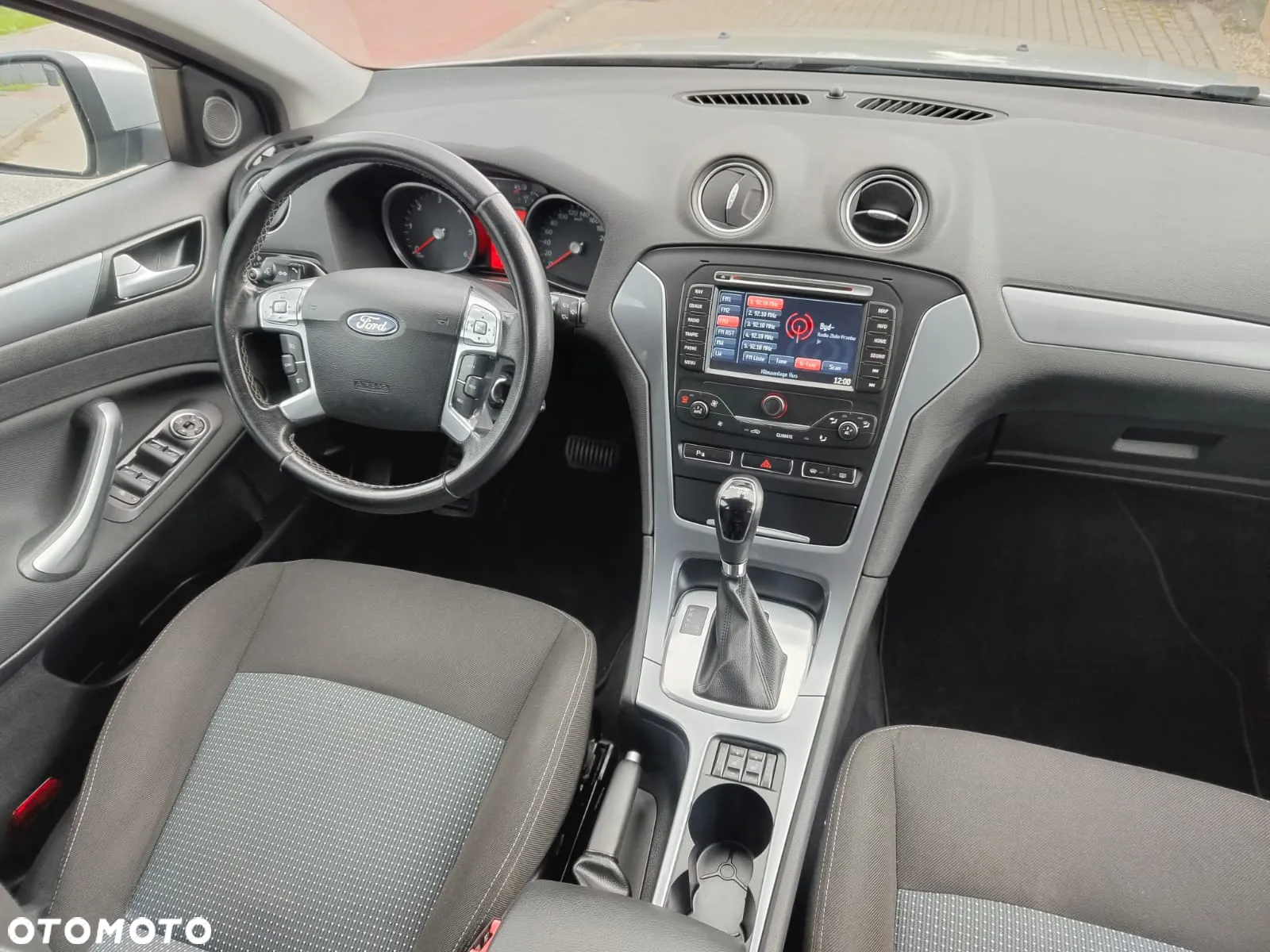 Ford Mondeo 2.0 TDCI Champions Edition - 6