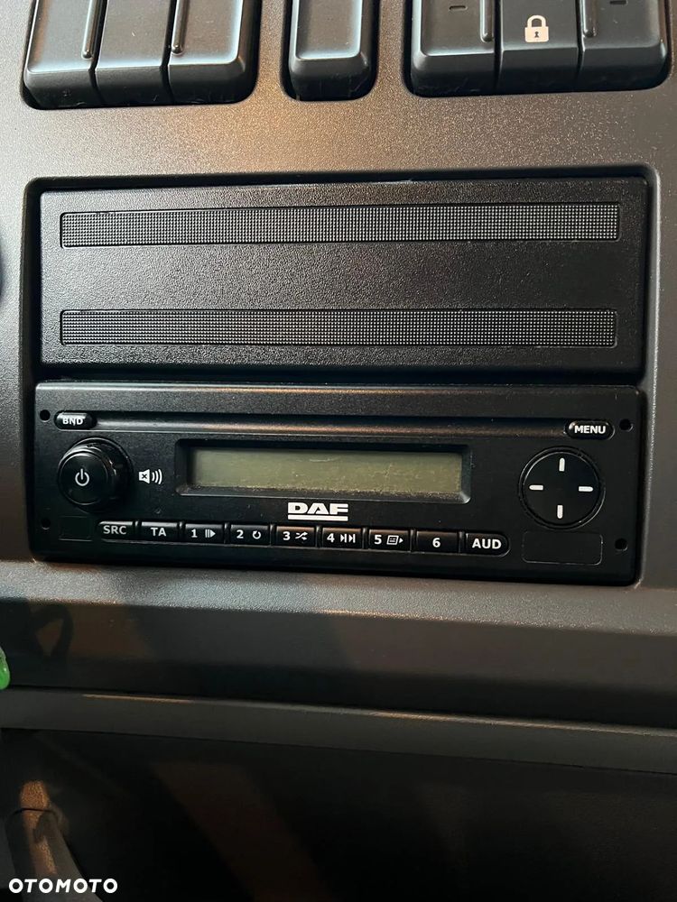 DAF LF 320 LF320 Kontener 18 ep 7,5 m winda sprowadzony wron-pol - 31