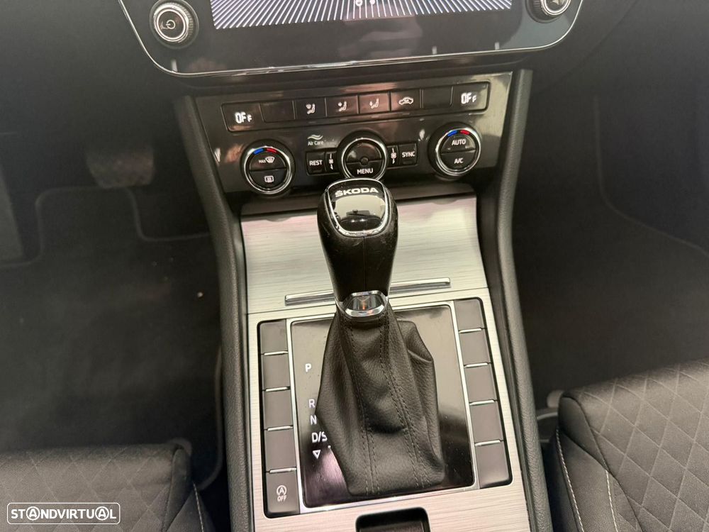 Skoda Superb Break 2.0 TDI Ambition DSG - 10