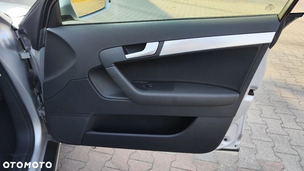 Audi A3 Sportback 1.6 TDI DPF Attraction - 28