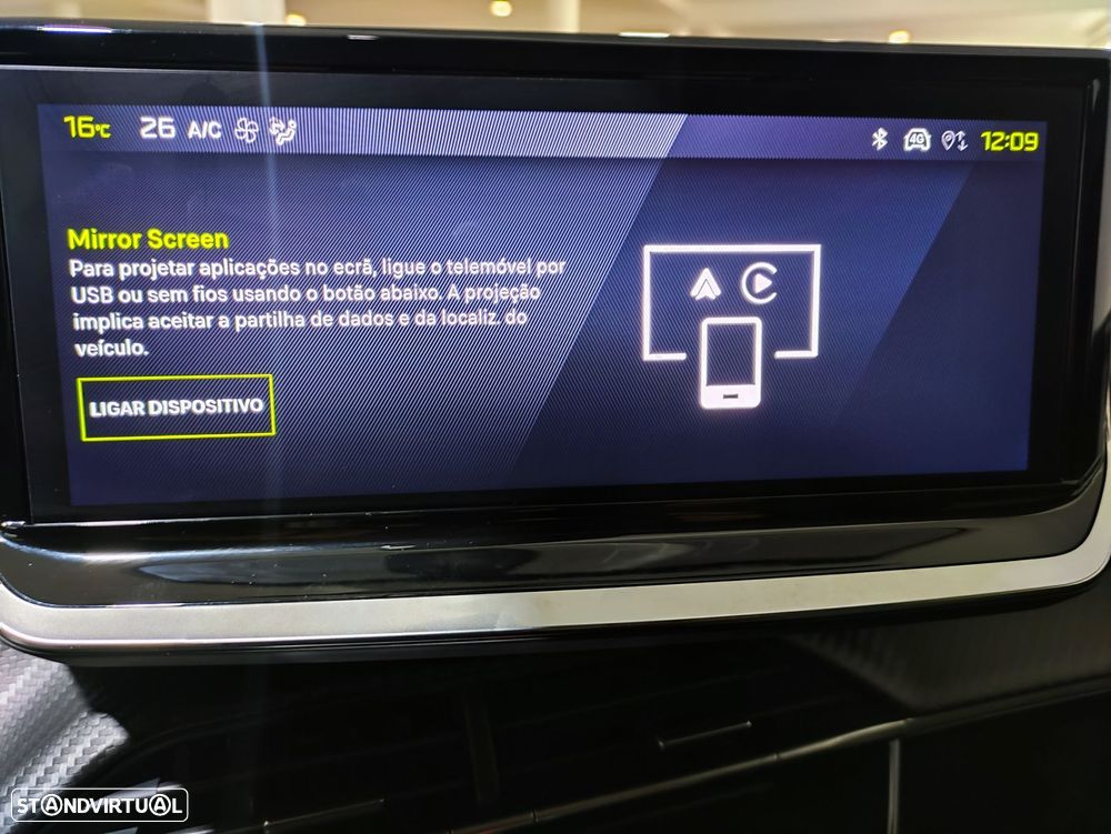 Peugeot 208 1.2 Hybrid Allure e-DCS6 - 18