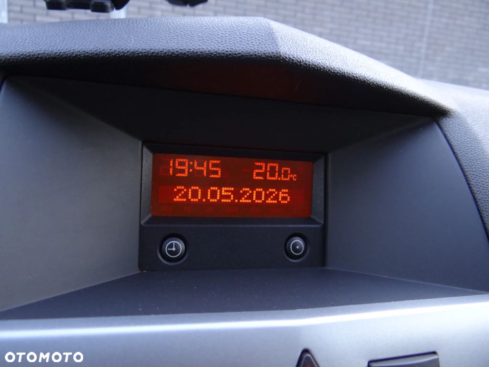 Opel Astra 1.4 - 24