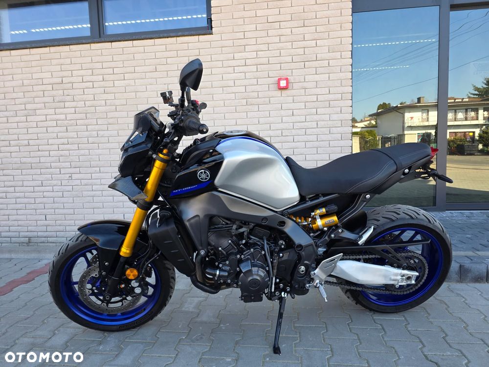 Yamaha MT - 6