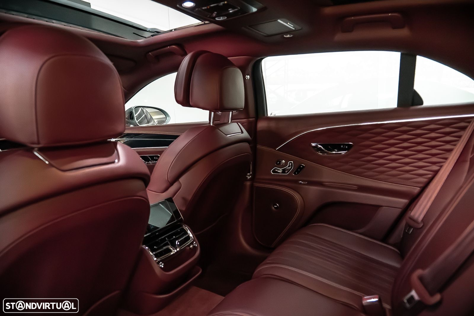 Bentley Flying Spur W12 - 10