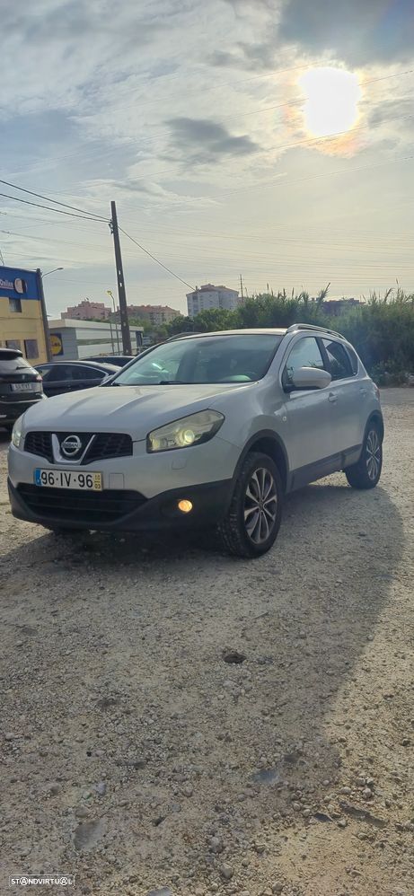 Nissan Qashqai 1.5 dCi Tekna Premium 17 - 11