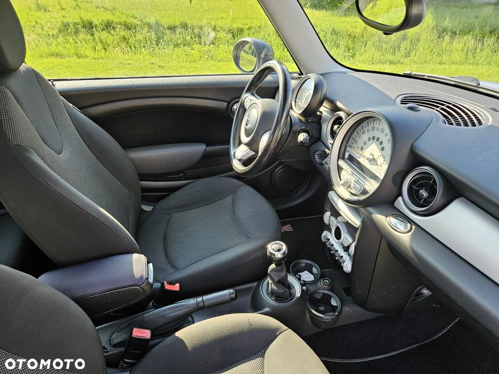 MINI ONE Standard - 12