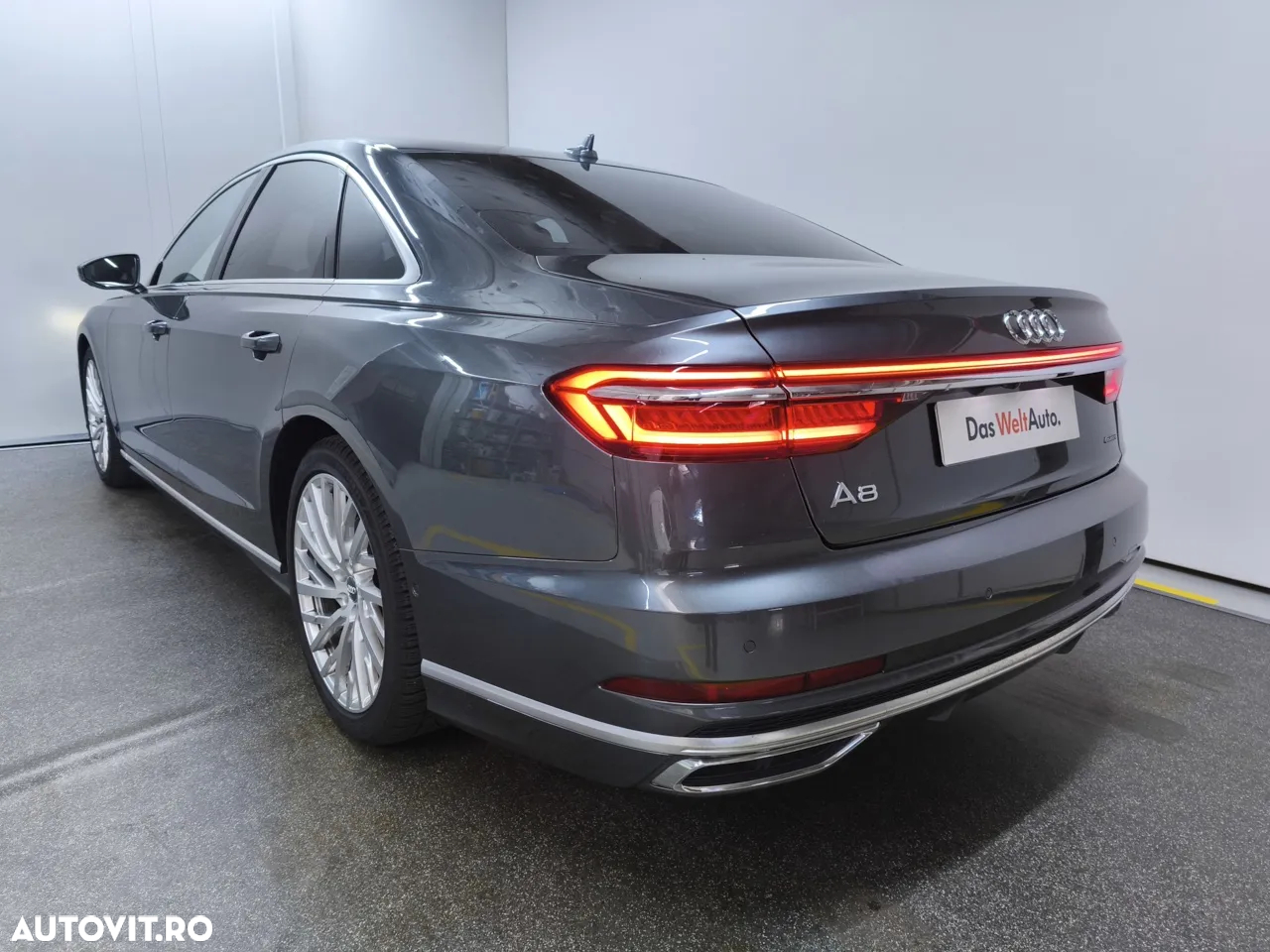 Audi A8 - 3
