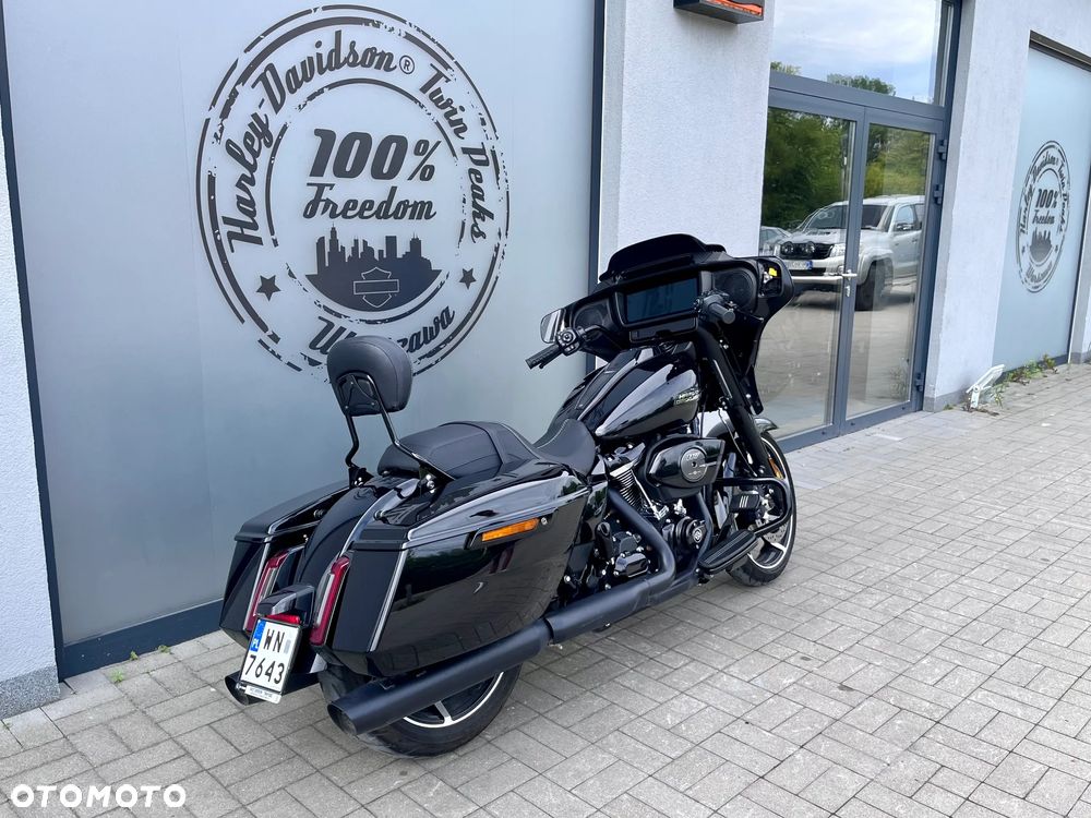 Harley-Davidson Touring Street Glide - 5