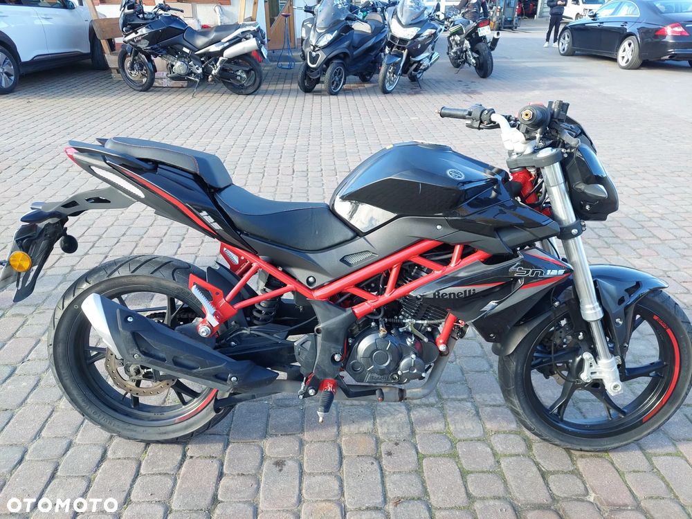 Benelli BN 125 - 8
