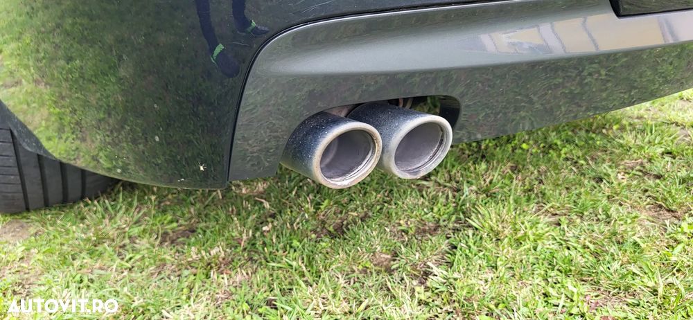 BMW Seria 5 520d Touring - 10