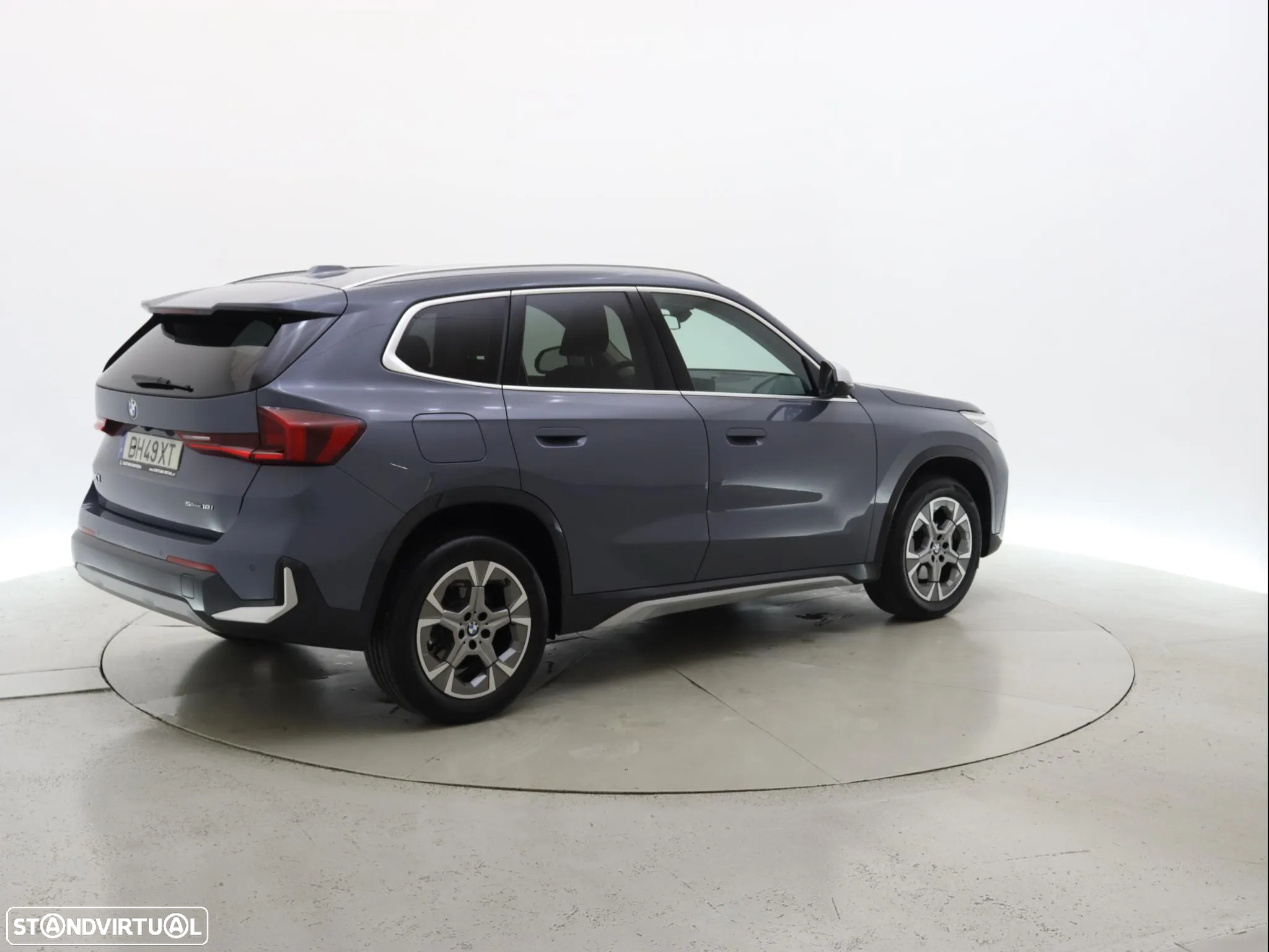 BMW X1 sDrive18i xLine - 9