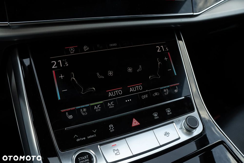 Audi Q8 45 TDI mHEV Quattro Tiptronic - 28