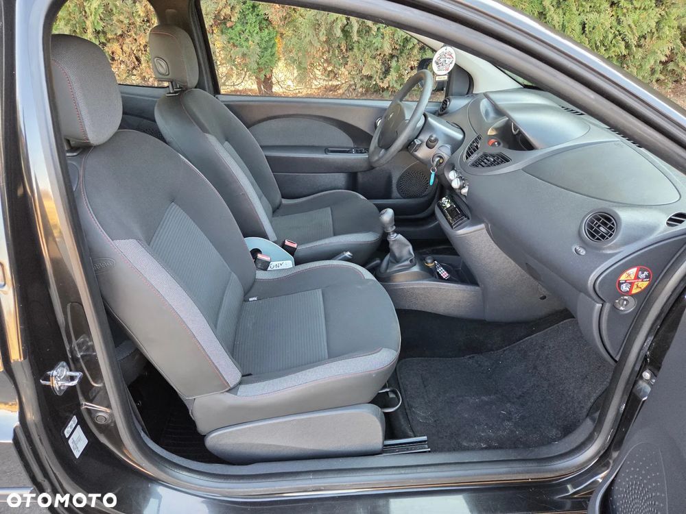 Renault Twingo 1.2 16V Night & Day - 16