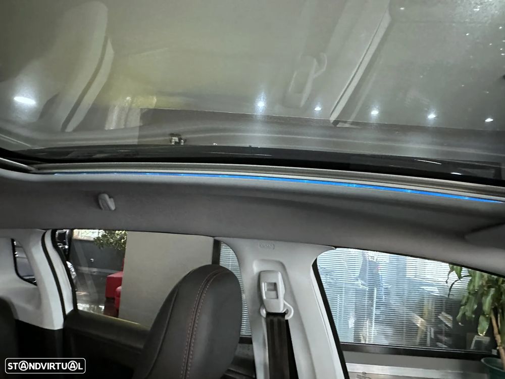Peugeot 2008 1.2 PureTech GT Line - 22