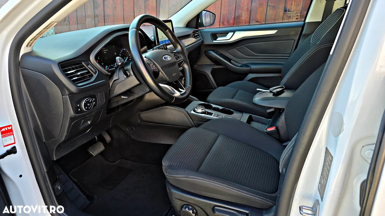 Ford Focus 1.5 EcoBlue Start-Stopp-System Aut. TITANIUM - 5