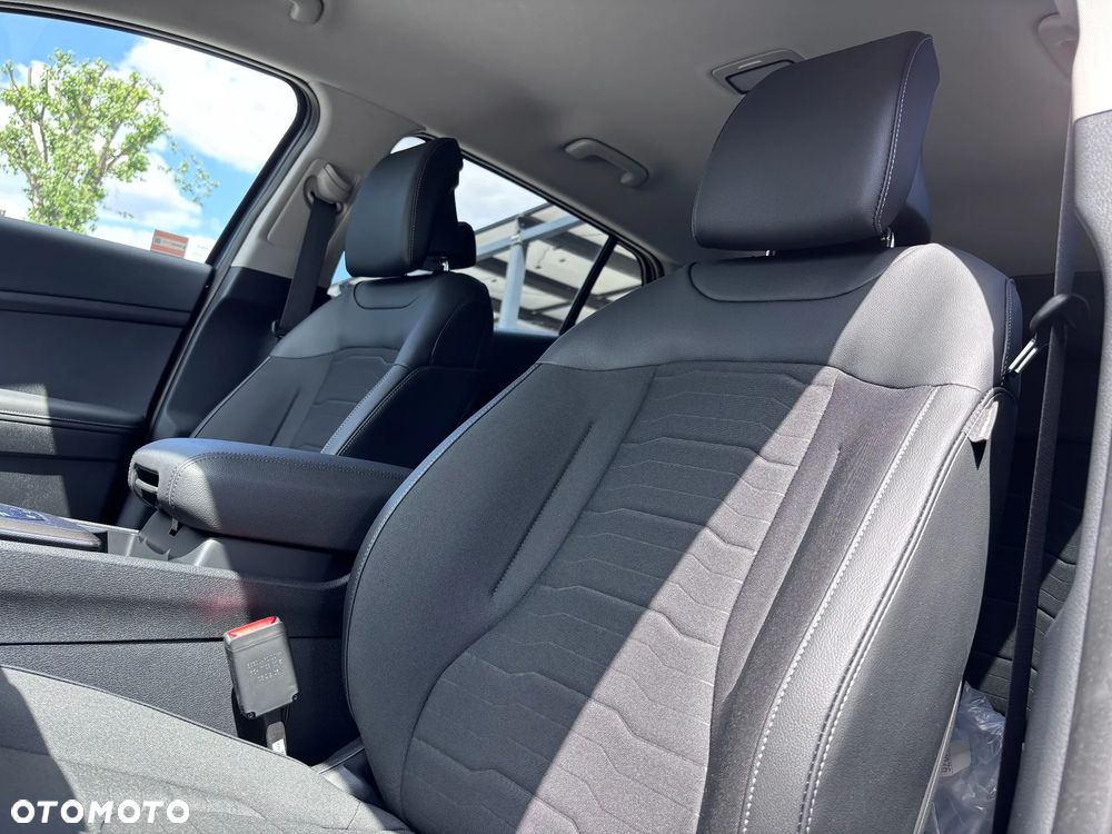 Kia Sportage 1.6 T-GDI HEV L 2WD - 13