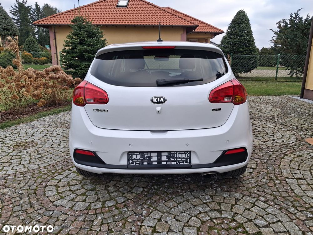 Kia Ceed 1.6 CRDi L - 9