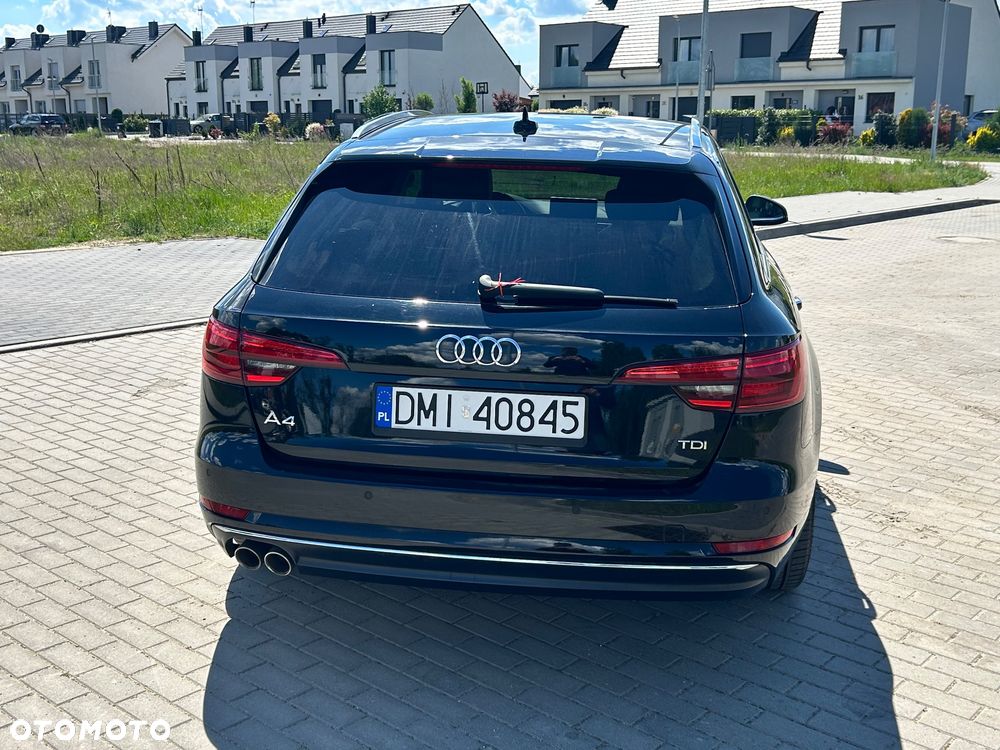 Audi A4 Avant 2.0 TDI Design S tronic - 13